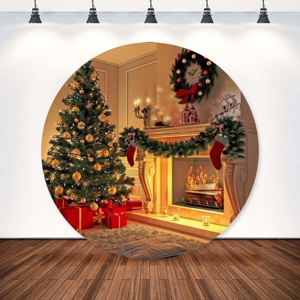 Toile de fond ronde de noël, boîte-cadeau d'arbre, cheminée, décoration de fête d'hiver pour photographie d'hiver