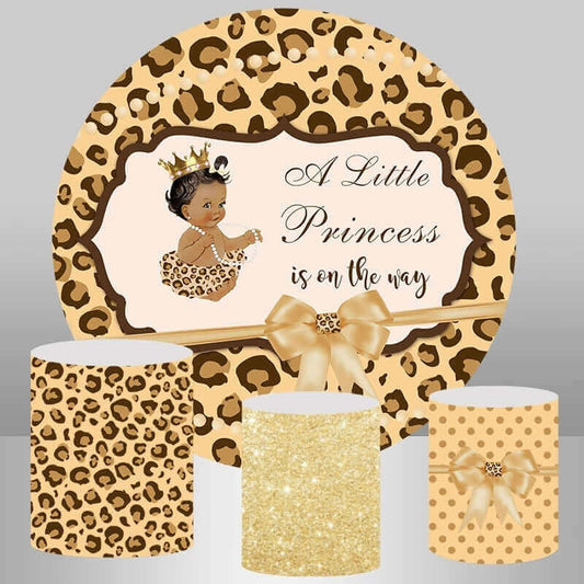 Okrugla pozadina za tuširanje novorođene princeze u obliku leoparda. Pozadina za zabavu