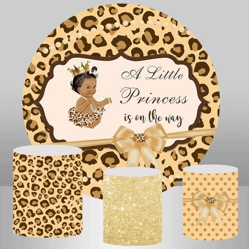 Okrugla pozadina za tuširanje novorođene princeze u obliku leoparda. Pozadina za zabavu