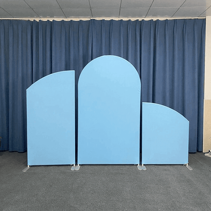 Крышка фона арки сплошного цвета голубая с партией рамки металлической стойки