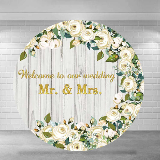 Copertina per fondale rotondo per matrimonio Mr & Mrs. Benvenuti alla nostra sposa con sfondo fotografico floreale in legno con rosa bianca